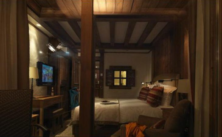 Hotel Portetta (family valley room) in Courchevel , France image 13 